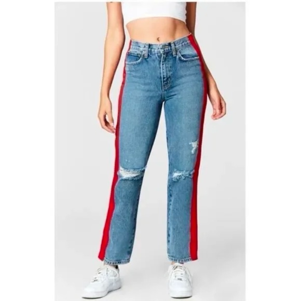 LF CARMAR jeans with red stripes
High waist medium wash   
Size 29